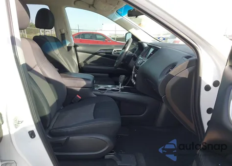 2018 Nissan Pathfinder S z USA, uszkodzony, nr VIN 5N1DR2MNXJC669834